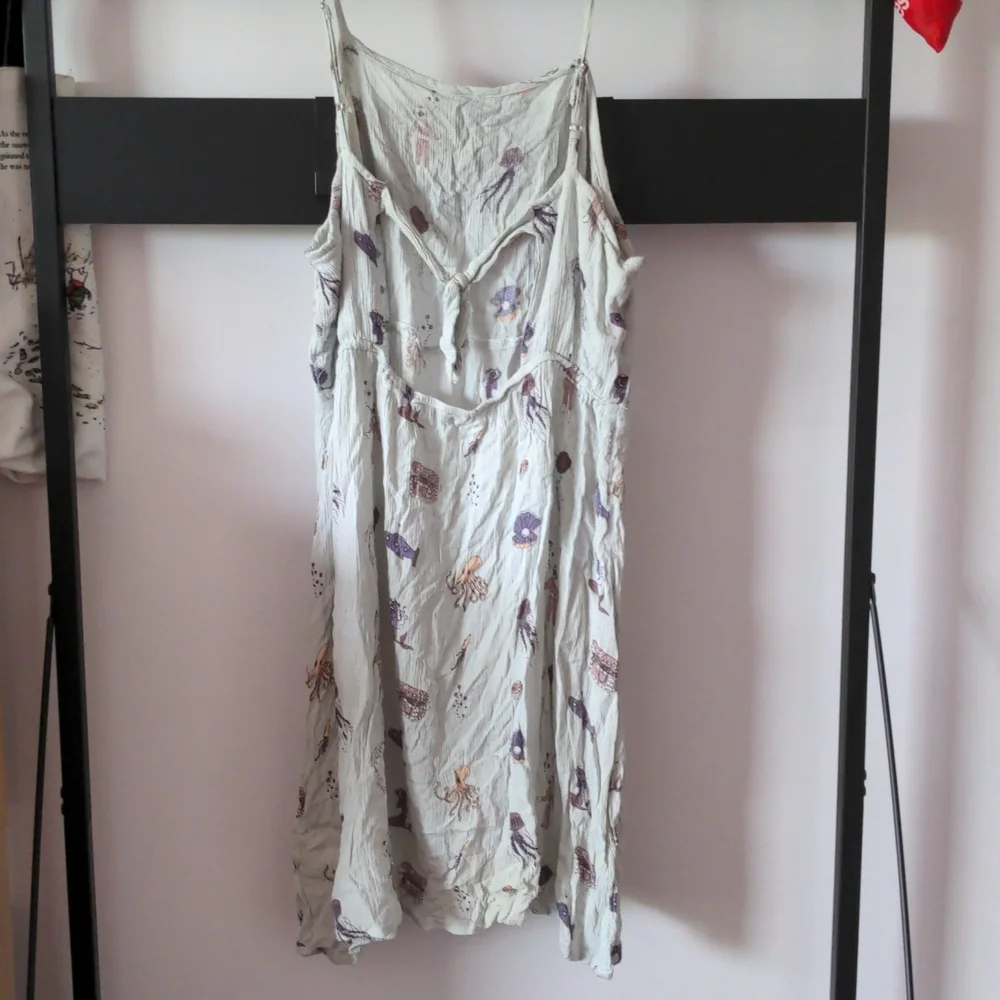 Tree of life under the sea pattern slip style dress in AU L - Picture 3 of 5